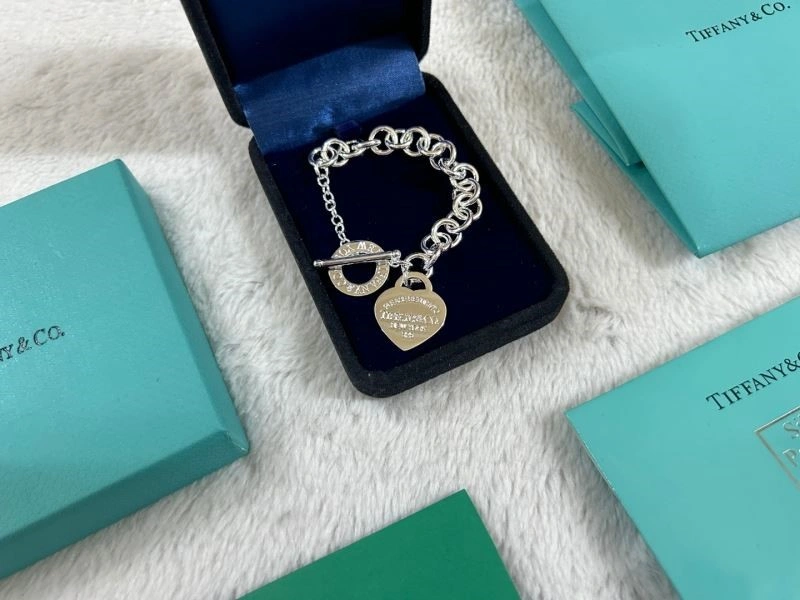 Versatile Tiffany Bracelets 252761