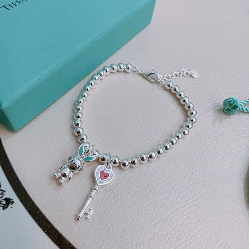 Stylish Tiffany Bracelets 252769