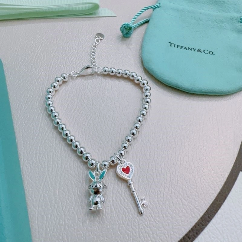 Stylish Tiffany Bracelets 252769