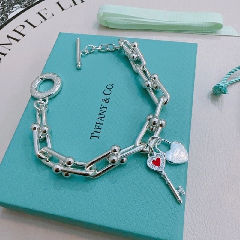 Lightweight Tiffany Bracelets 252772