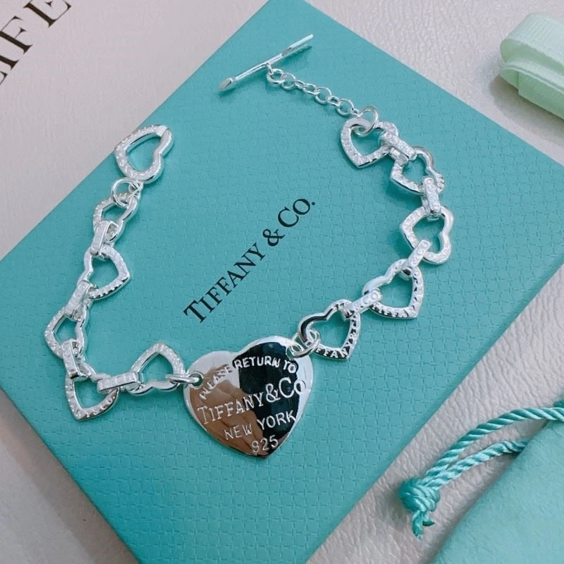 Comfortable Tiffany Bracelets 252759