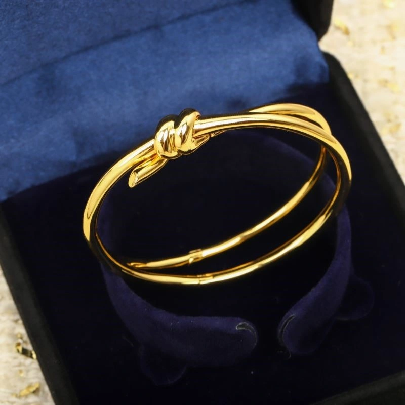 Compact Tiffany Bracelets 252751