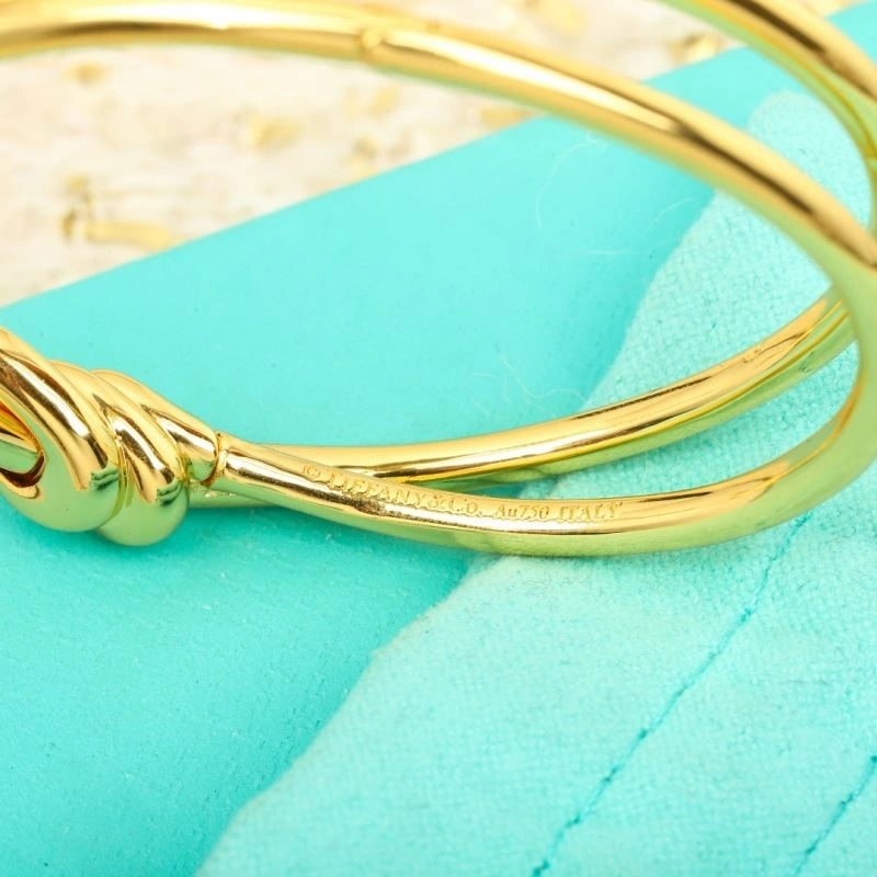 Compact Tiffany Bracelets 252751