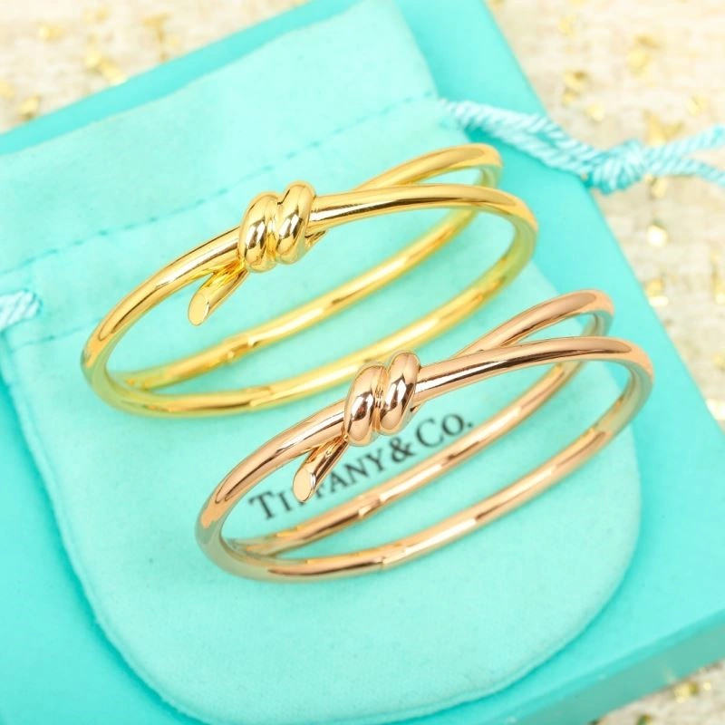 Compact Tiffany Bracelets 252751