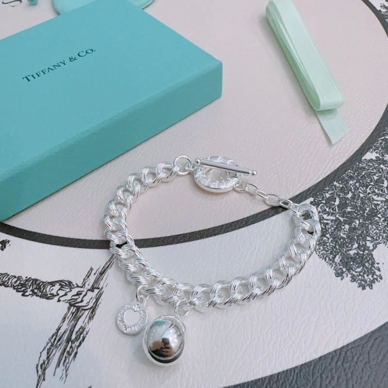 Attractive Tiffany Bracelets 252740