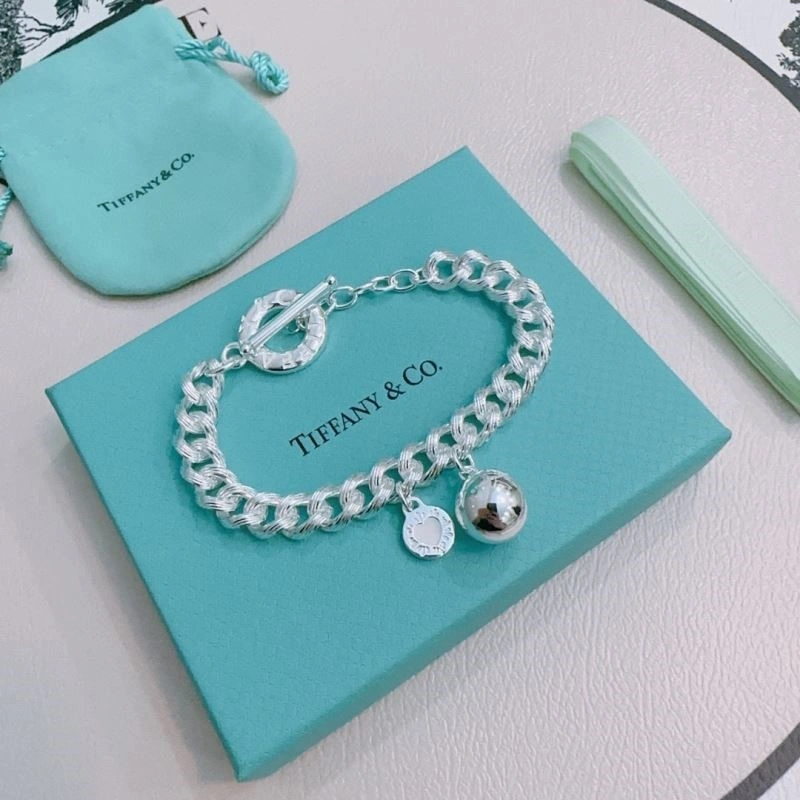 Attractive Tiffany Bracelets 252740