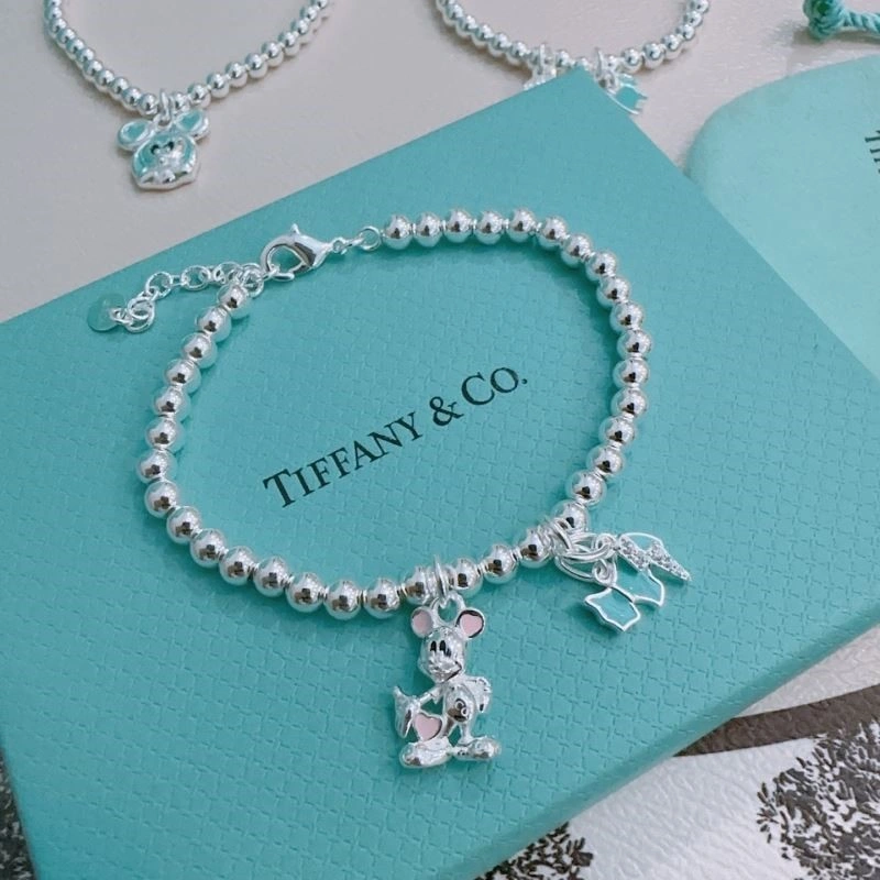 Tiffany Bracelets UrbanChic 252615