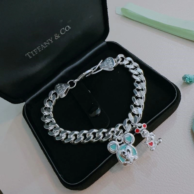 Tiffany Bracelets Refined 252598