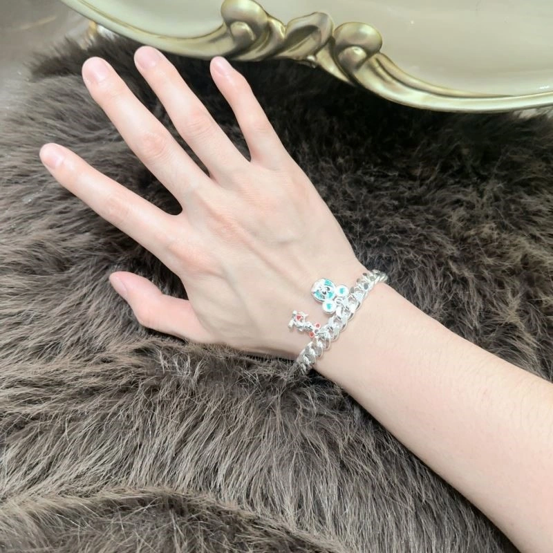 Tiffany Bracelets Refined 252598