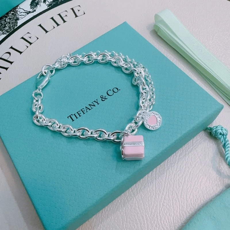 Elegant Tiffany Bracelets 252504