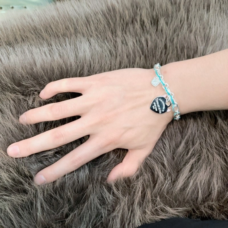 EyeCatching Tiffany Bracelets 252494