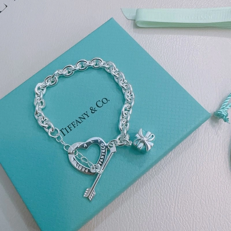 SmoothTexture Tiffany Bracelets 252495