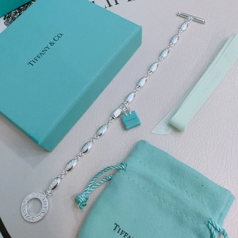 ComfortFit Tiffany Bracelets 252502