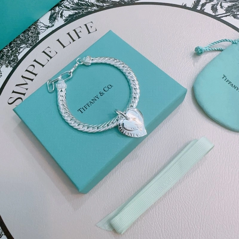 Effortless Tiffany Bracelets 252487