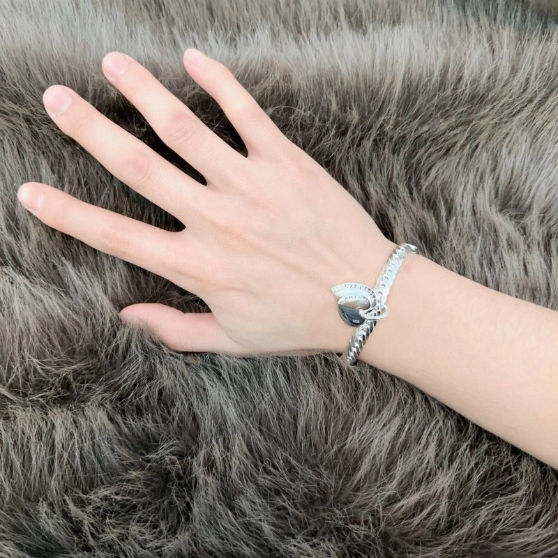 Effortless Tiffany Bracelets 252487