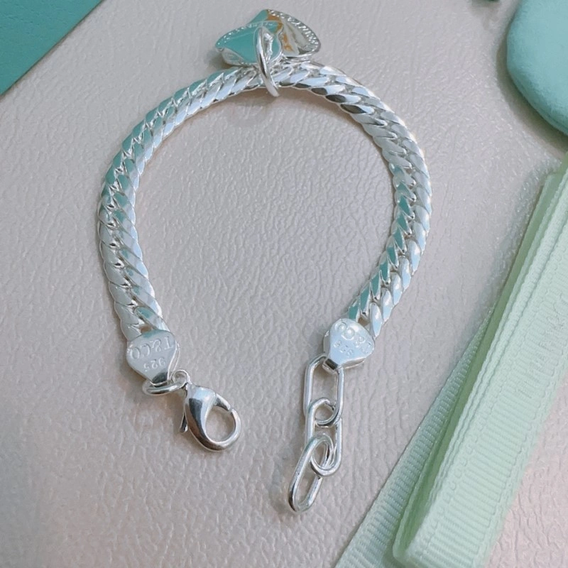 Effortless Tiffany Bracelets 252487