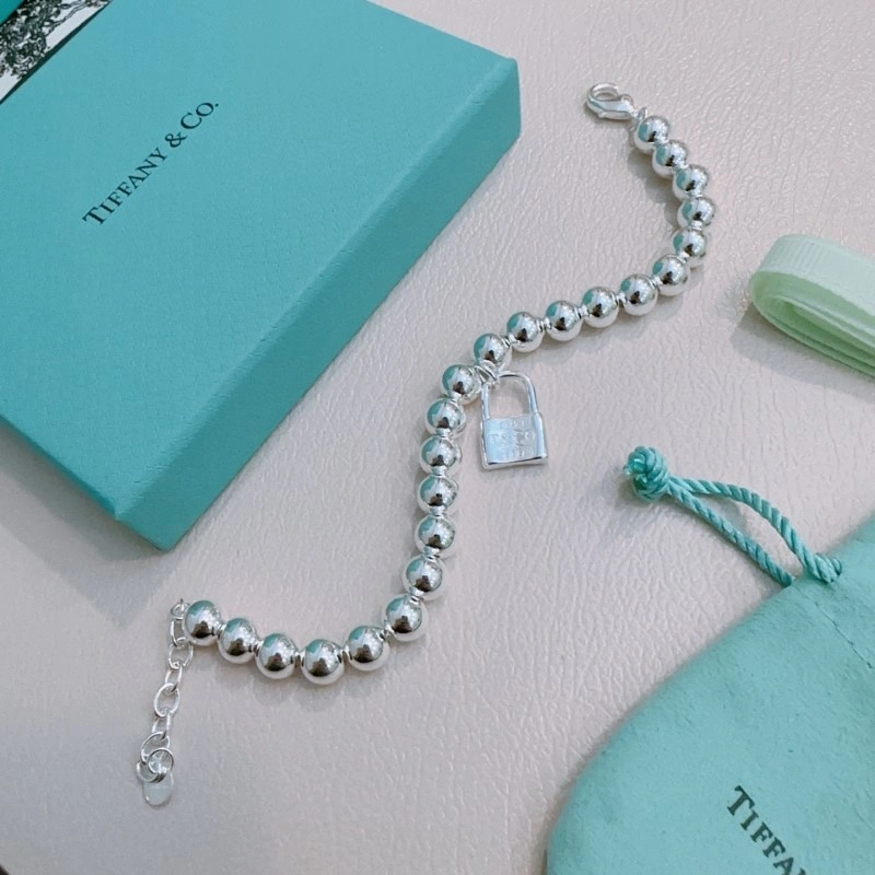 Tiffany Bracelets EasyCare 252479
