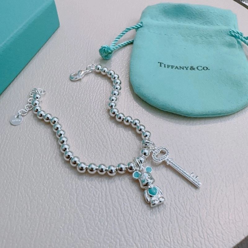 Tiffany Bracelets Contemporary 252470