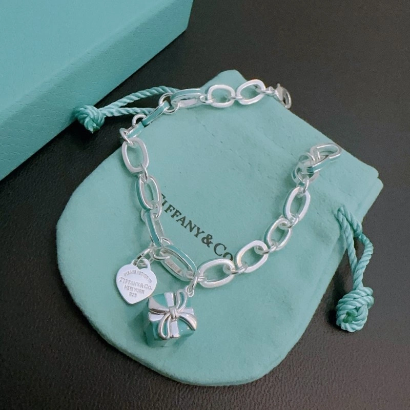 Tiffany Bracelets Bright 252467