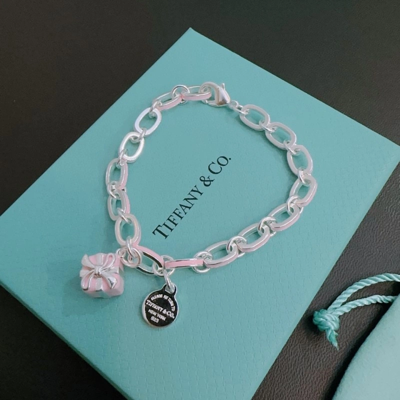 Contemporary Tiffany Bracelets 252466