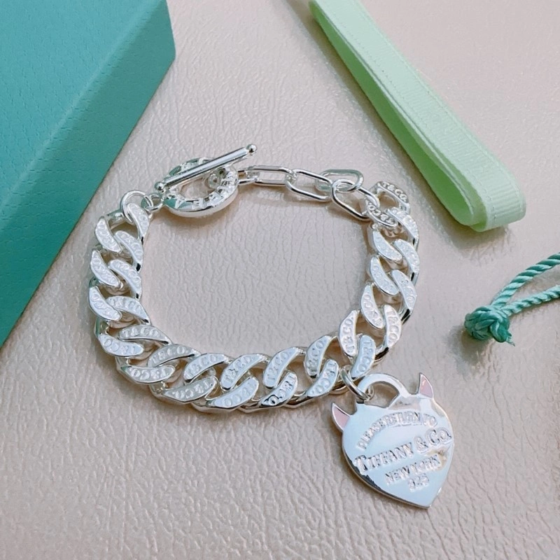 Tiffany Bracelets EasyCare 252461