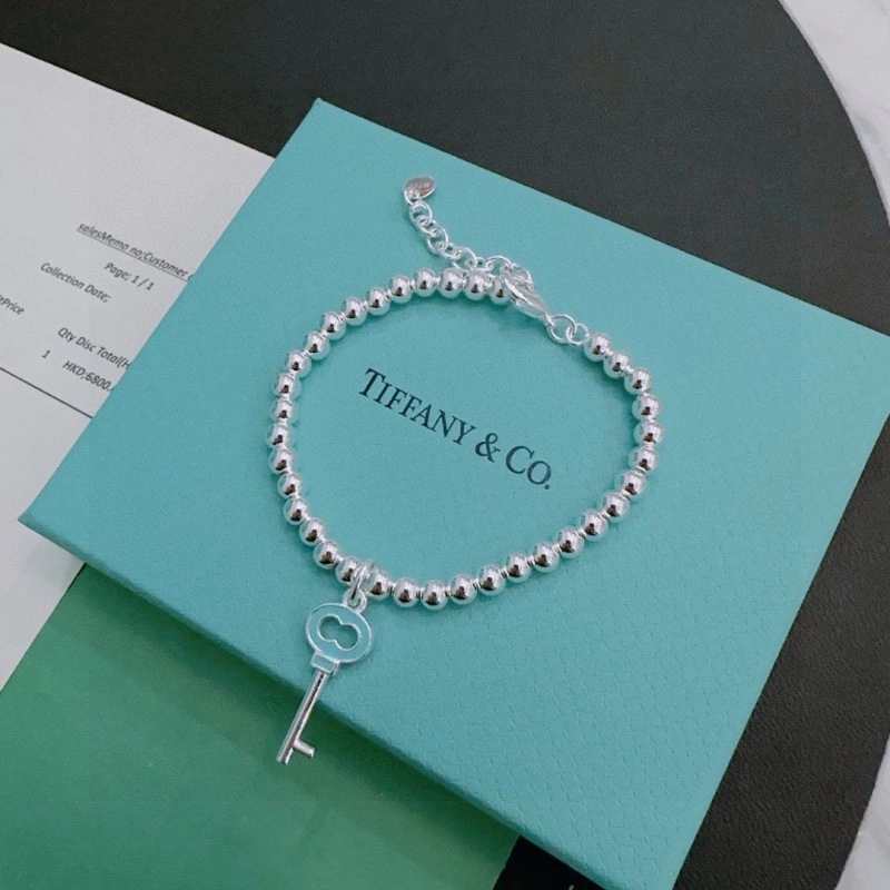 Tiffany Bracelets SmoothTexture 252438