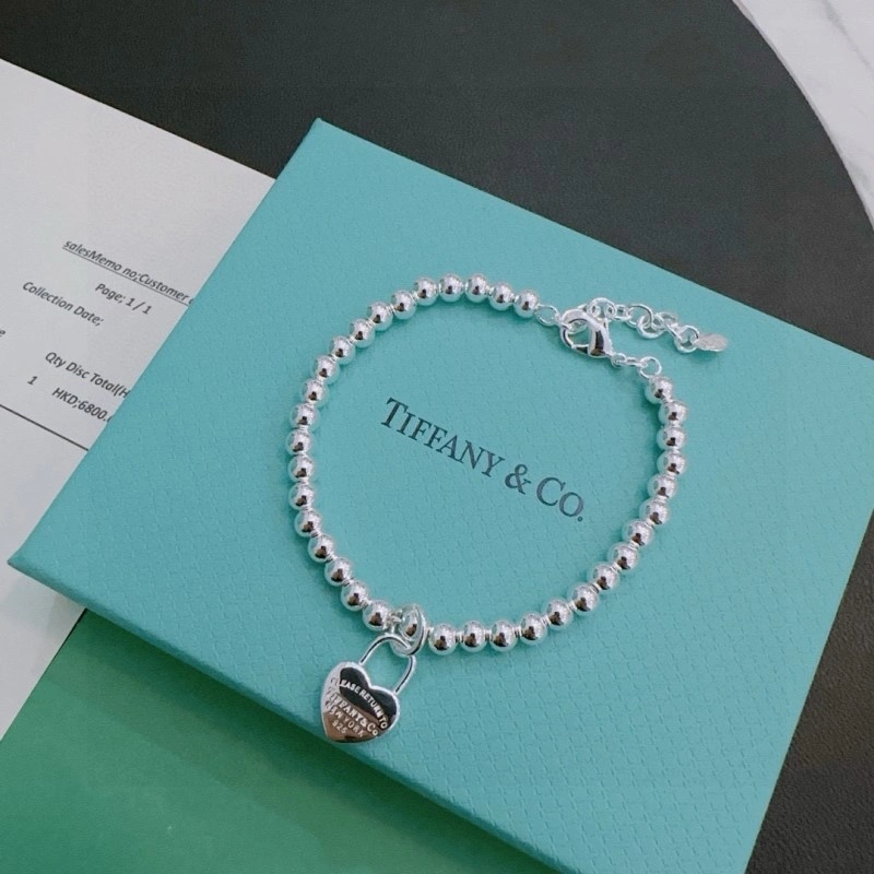 Tiffany Bracelets SmoothTexture 252438