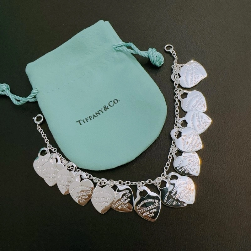 Trendsetting Tiffany Bracelets 252436