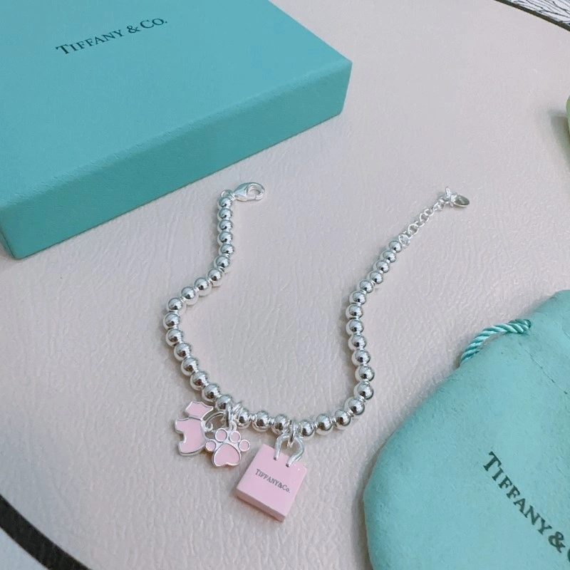 Effortless Tiffany Bracelets 252439