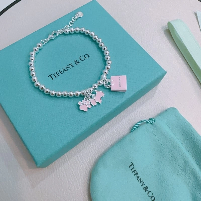 Effortless Tiffany Bracelets 252439