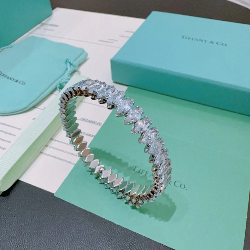 Trendsetting Tiffany Bracelets 252447