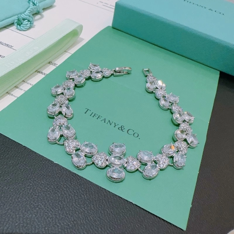 Tiffany Bracelets EyeCatching 252448
