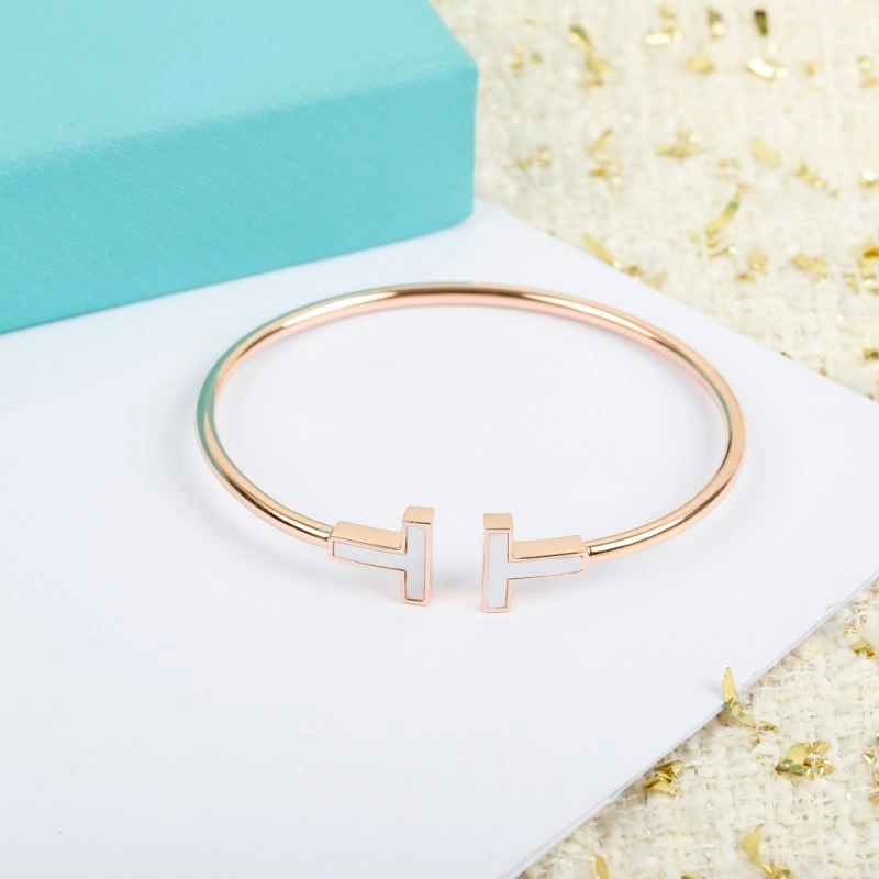 Effortless Tiffany Bracelets 252429