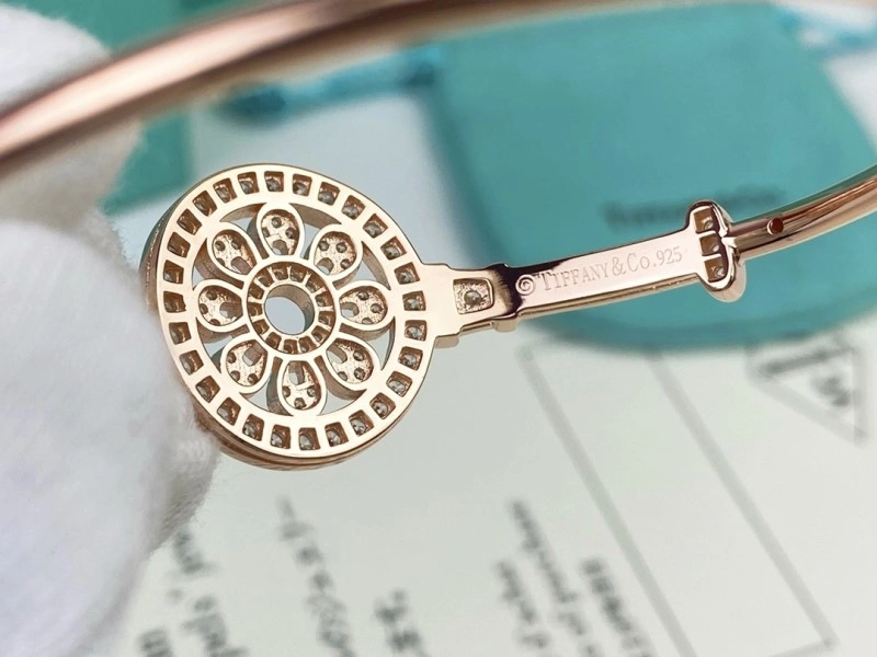 Tiffany Bracelets Sustainable 252405