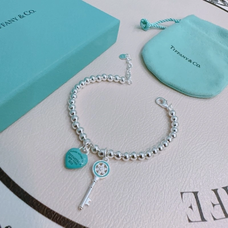 Tiffany Bracelets Flexible 252383