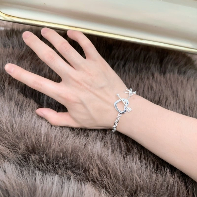 Resilient Tiffany Bracelets 252381