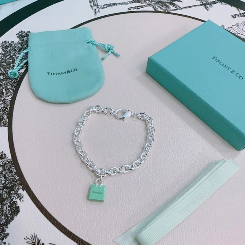 UrbanChic Tiffany Bracelets 252355