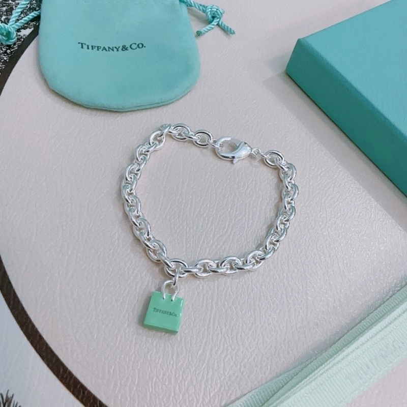 UrbanChic Tiffany Bracelets 252355