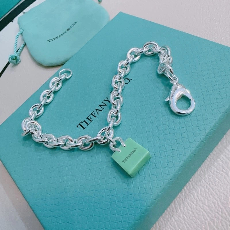 UrbanChic Tiffany Bracelets 252355