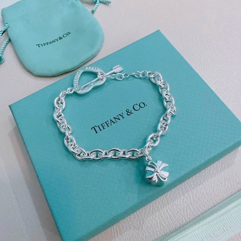 Breathable Tiffany Bracelets 252354