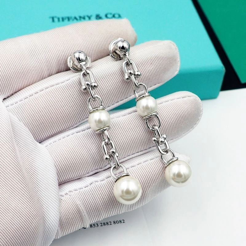 Vibrant Tiffany Earrings 253840