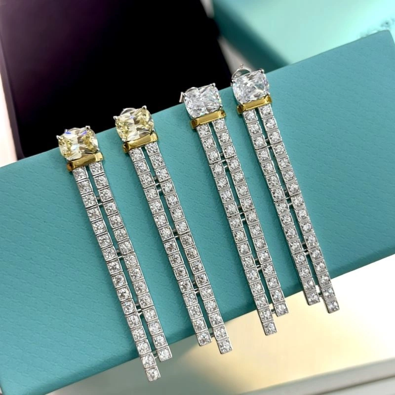 Sleek Tiffany Earrings 253909