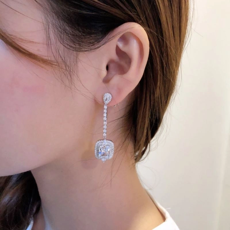 Tiffany Earrings Contemporary 253645