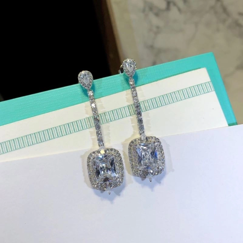 Tiffany Earrings Contemporary 253645