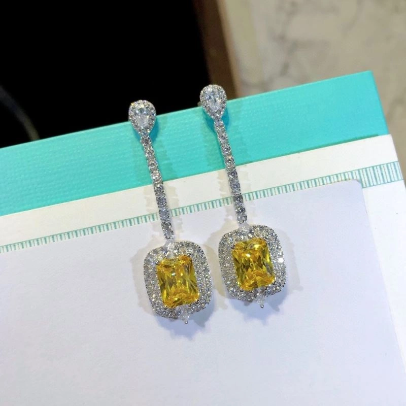 Tiffany Earrings Contemporary 253645