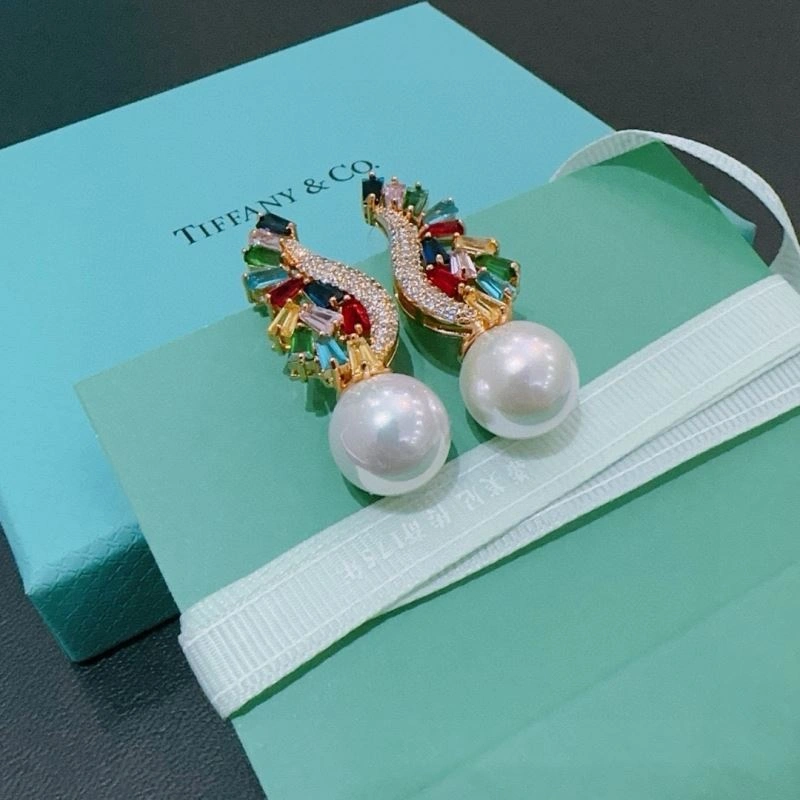 Resilient Tiffany Earrings 253496