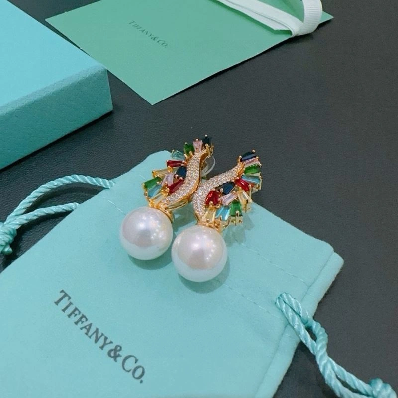 Resilient Tiffany Earrings 253496