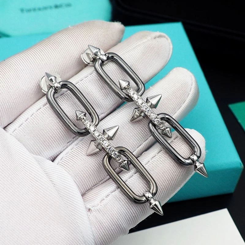 Minimalist Tiffany Earrings 253523