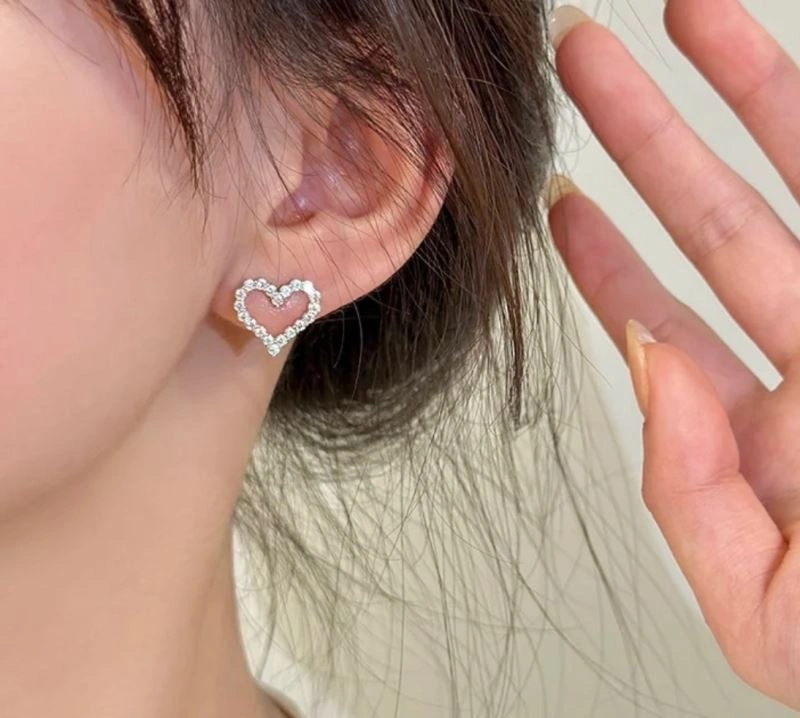 Vibrant Tiffany Earrings 253509