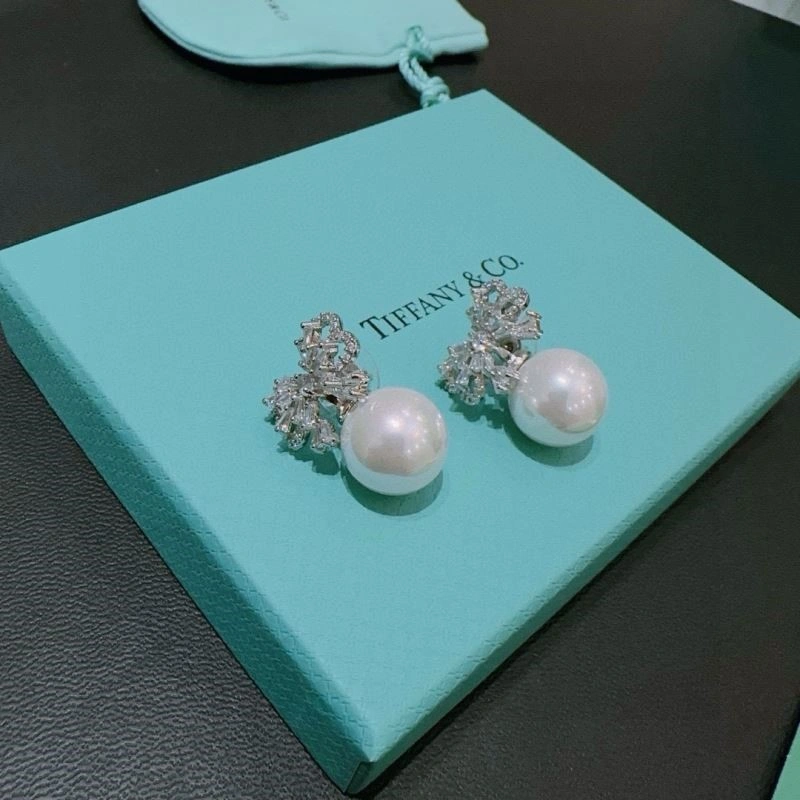 Tiffany Earrings EasyMatch 253213